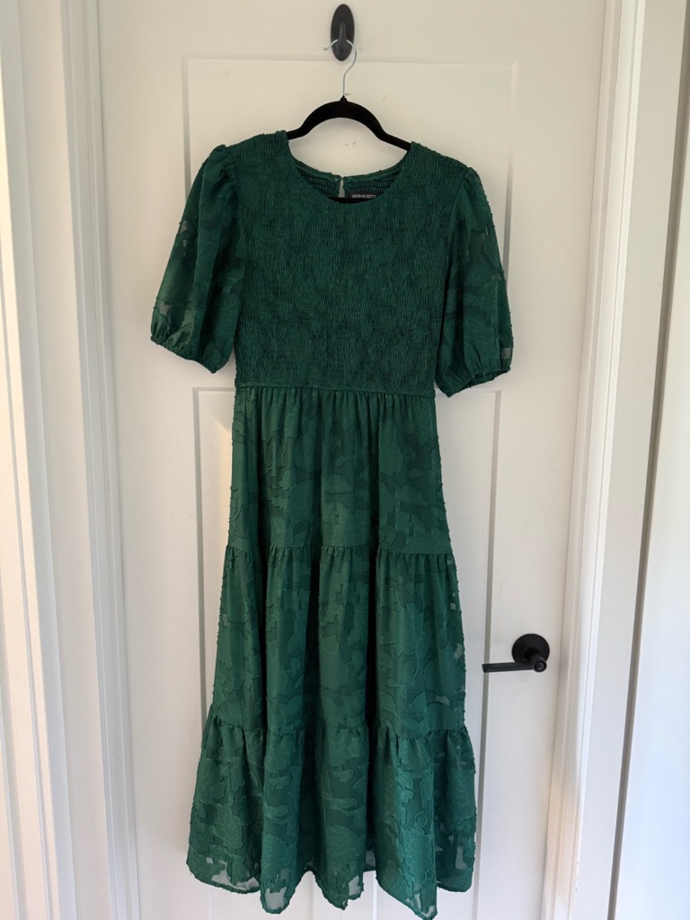 Women's Emerald Green Midi Dress - Smocked Bodice, Puff Sleeve
